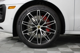 Porsche Macan GTS AWD 2026