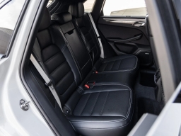 Porsche Macan GTS AWD 2026