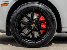 Porsche Macan GTS AWD 2026