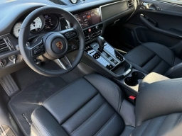 Porsche Macan GTS AWD 2026