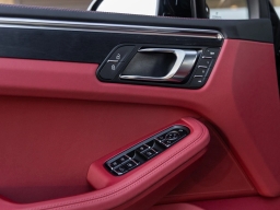 Porsche Macan GTS AWD 2026