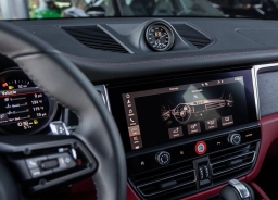 Porsche Macan GTS AWD 2026