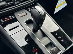 Porsche Macan GTS AWD 2026