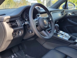 Porsche Macan GTS AWD 2026