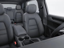 Porsche Cayenne GTS AWD 2025