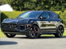 Porsche Cayenne GTS AWD 2026