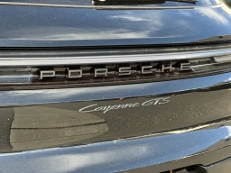 Porsche Cayenne GTS AWD 2026