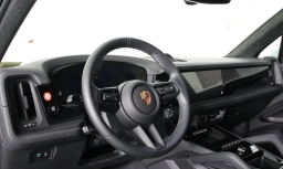 Porsche Cayenne GTS AWD 2026