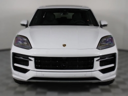 Porsche Cayenne GTS AWD 2026