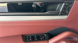 Porsche Cayenne GTS AWD 2026