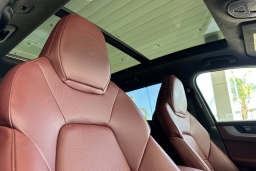 Porsche Cayenne GTS AWD 2026