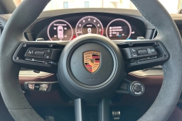 Porsche Cayenne GTS AWD 2026