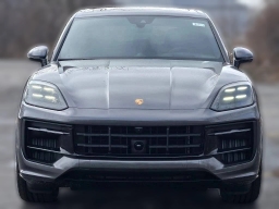 Porsche Cayenne GTS AWD 2026