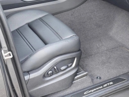 Porsche Cayenne GTS AWD 2026