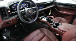 Porsche Cayenne GTS AWD 2026