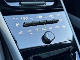 Porsche Cayenne GTS AWD 2026