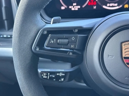 Porsche Cayenne GTS AWD 2026