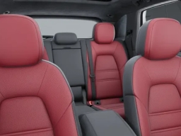 Porsche Cayenne GTS AWD 2026