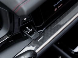 Porsche Cayenne GTS AWD 2025