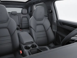 Porsche Cayenne GTS AWD 2026