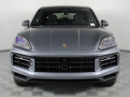 Porsche Cayenne S AWD 2026