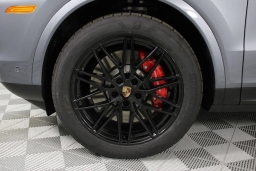 Porsche Cayenne S AWD 2026