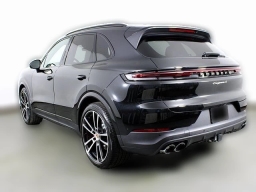 Porsche Cayenne S AWD 2025