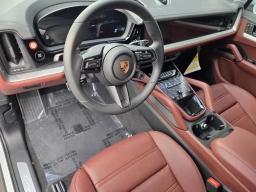 Porsche Cayenne S AWD 2026