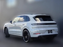 Porsche Cayenne S AWD 2026