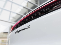 Porsche Cayenne S AWD 2025