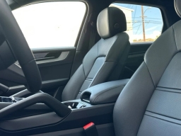 Porsche Cayenne S AWD 2026