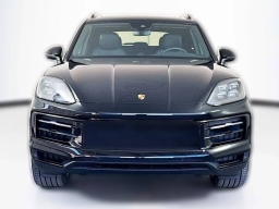 Porsche Cayenne S AWD 2026