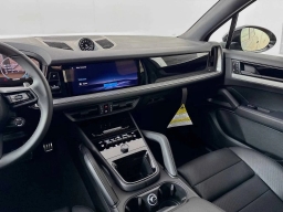 Porsche Cayenne S AWD 2026