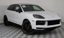Porsche Cayenne S AWD 2026