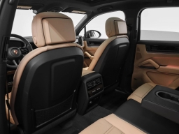 Porsche Cayenne S AWD 2026