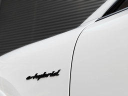 Porsche Cayenne Turbo E-Hybrid AWD 2026