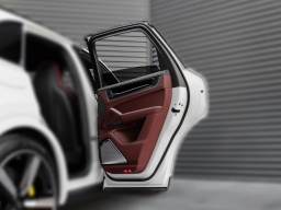 Porsche Cayenne Turbo E-Hybrid AWD 2026