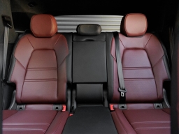 Porsche Cayenne Turbo E-Hybrid AWD 2026