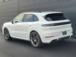Porsche Cayenne Turbo E-Hybrid AWD 2025