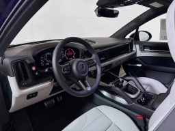 Porsche Cayenne Turbo E-Hybrid AWD 2025