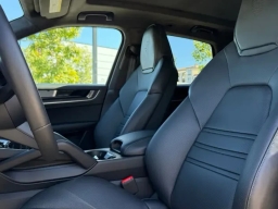 Porsche Cayenne Turbo E-Hybrid AWD 2025