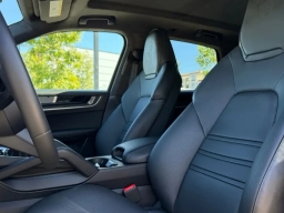 Porsche Cayenne Turbo E-Hybrid AWD 2025