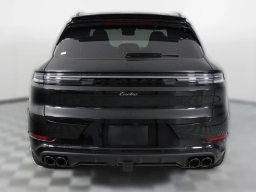 Porsche Cayenne Turbo E-Hybrid AWD 2026