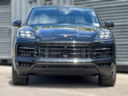 Porsche Cayenne Base Coupe AWD 2026