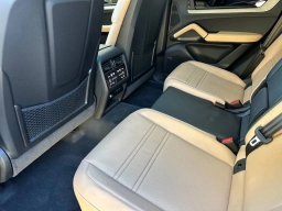 Porsche Cayenne Base Coupe AWD 2026