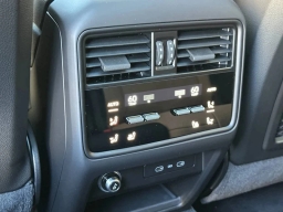 Porsche Cayenne Base Coupe AWD 2026