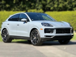 Porsche Cayenne Base Coupe AWD 2026