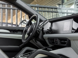 Porsche Cayenne Base Coupe AWD 2026