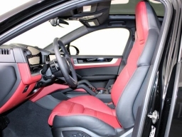 Porsche Cayenne Base Coupe AWD 2025