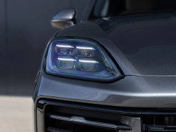 Porsche Cayenne Base Coupe AWD 2026